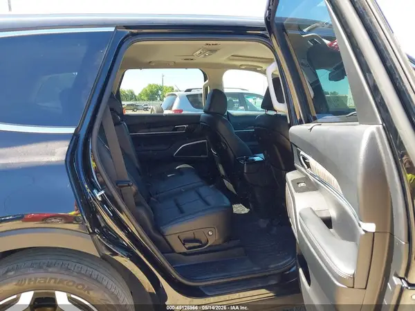 5XYP34GC3RG547686 2024 KIA TELLURIDE - Image 8