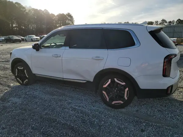 5XYP34GC4PG326868 2023 KIA TELLURIDE - Image 2