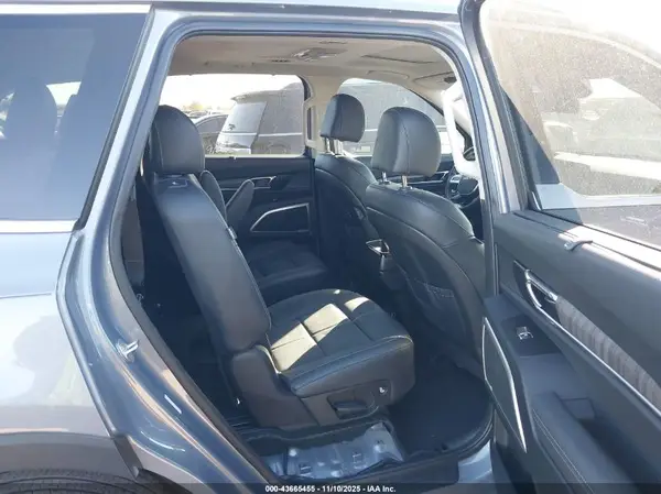 5XYP34GC4PG334078 2023 KIA TELLURIDE - Image 8