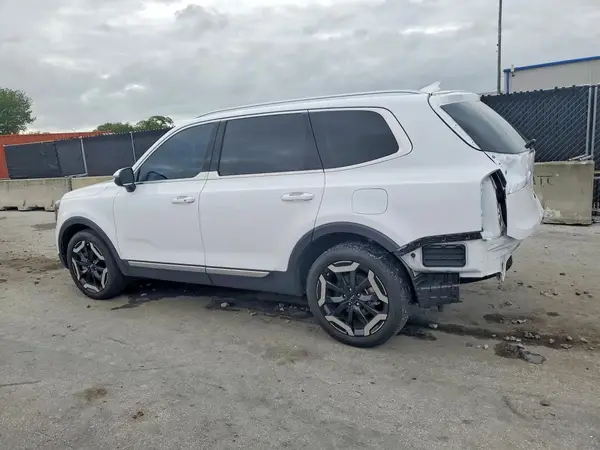 5XYP34GC4RG429615 2024 KIA TELLURIDE - Image 2