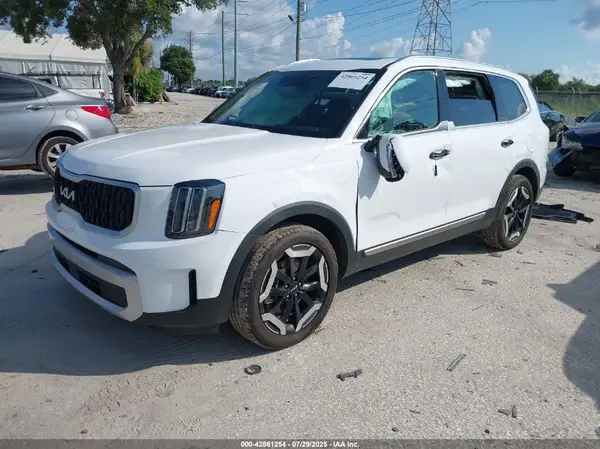 5XYP34GC4SG596109 2025 KIA TELLURIDE - Image 2