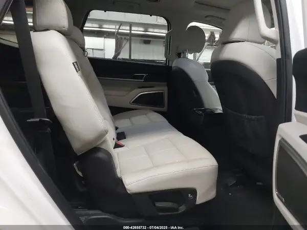 5XYP34GC5PG345896 2023 KIA TELLURIDE - Image 8