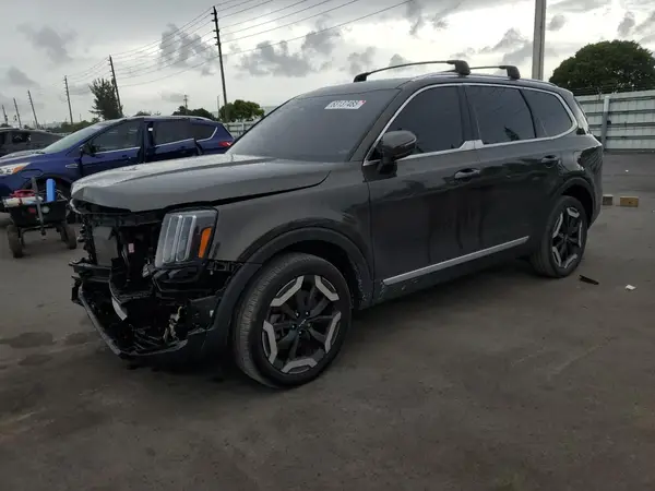 5XYP34GC5PG354078 2023 KIA TELLURIDE - Image 1