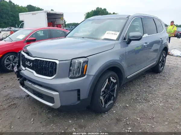5XYP34GC5PG408253 2023 KIA TELLURIDE - Image 2