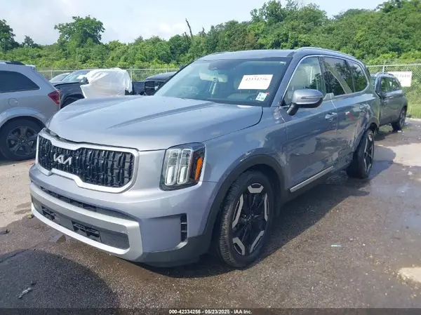 5XYP34GC6PG382858 2023 KIA TELLURIDE - Image 2