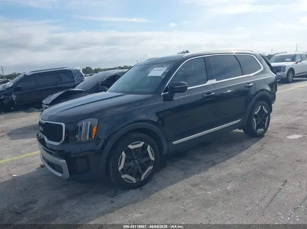 5XYP34GC6PG402896 2023 KIA TELLURIDE - Image 2