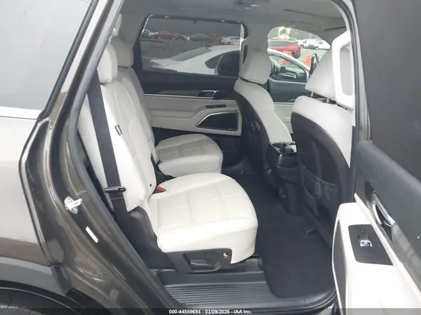 5XYP34GC6RG452247 2024 KIA TELLURIDE - Image 8