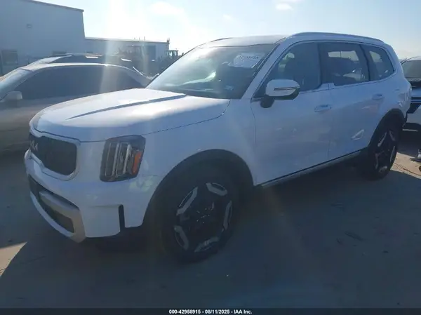 5XYP34GC6SG638781 2025 KIA TELLURIDE - Image 2