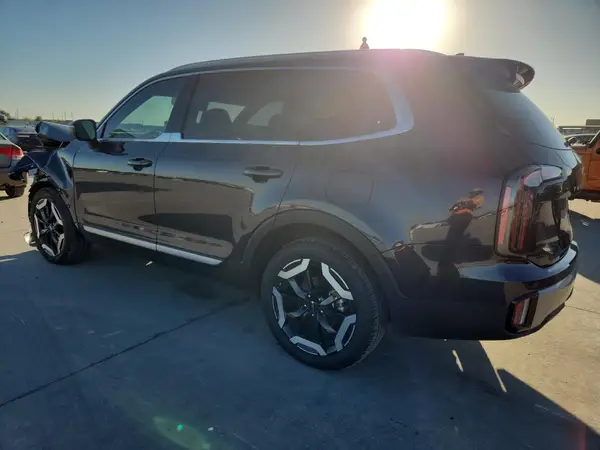 5XYP34GC6SG645942 2025 KIA TELLURIDE - Image 2