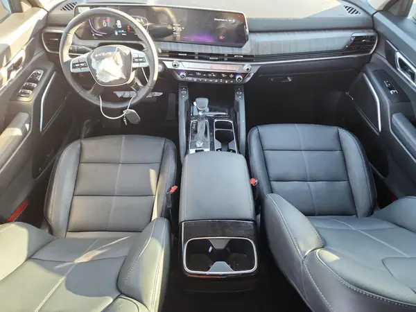 5XYP34GC6SG645942 2025 KIA TELLURIDE - Image 8
