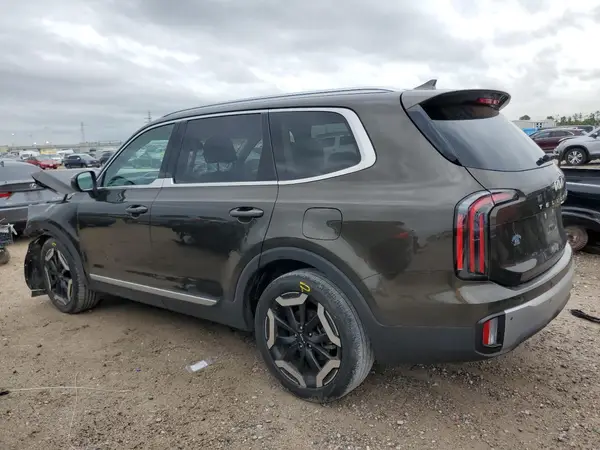 5XYP34GC7PG348752 2023 KIA TELLURIDE - Image 2