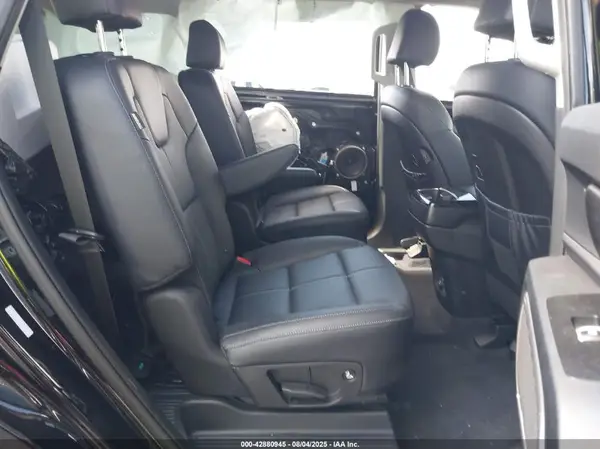 5XYP34GC7RG423372 2024 KIA TELLURIDE - Image 8