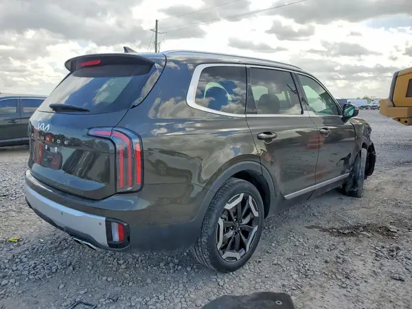 2024 KIA TELLURIDE COPART lot 47531976 auction photo 3