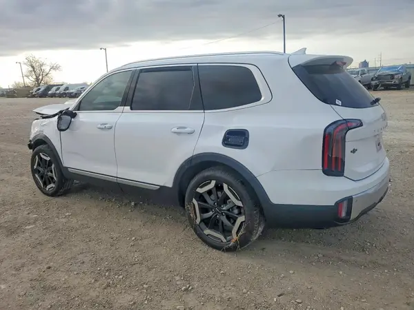5XYP34GC8PG405055 2023 KIA TELLURIDE - Image 2