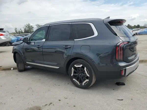 5XYP34GC8RG476517 2024 KIA TELLURIDE - Image 2