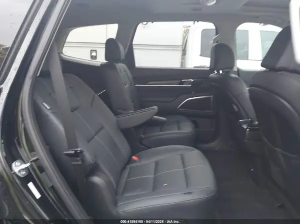 5XYP34GC8SG569270 2025 KIA TELLURIDE - Image 8