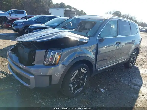 5XYP34GCXPG349006 2023 KIA TELLURIDE - Image 2