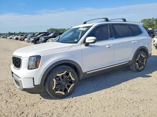 5XYP34GCXPG384743 2023 KIA TELLURIDE - Image 1