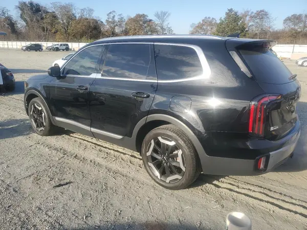 5XYP34GCXRG484327 2024 KIA TELLURIDE - Image 2