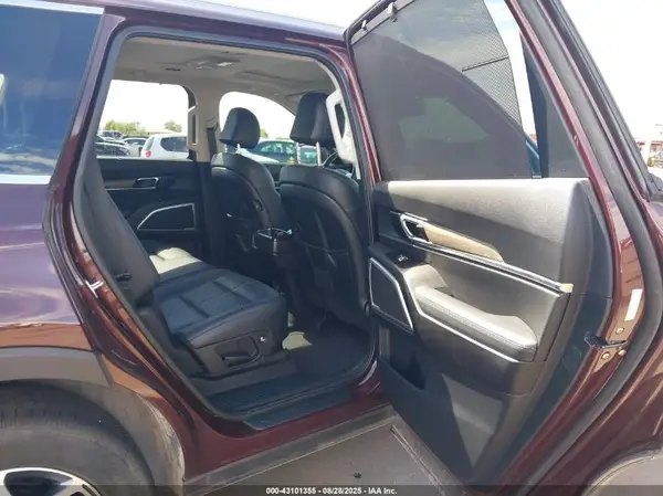 5XYP34HC0LG007122 2020 KIA TELLURIDE - Image 8