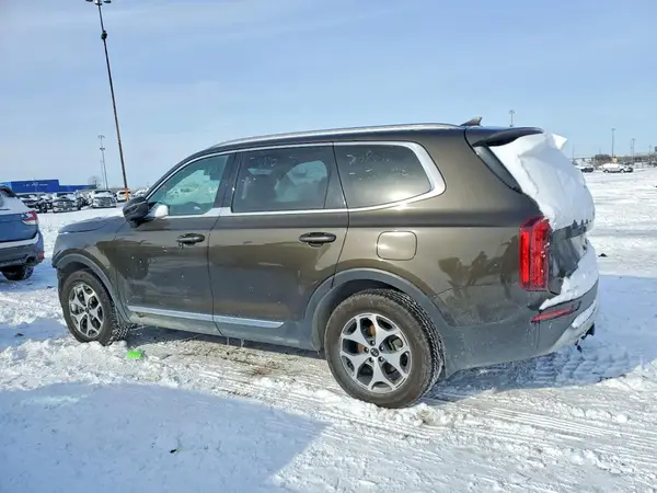 5XYP34HC0LG011820 2020 KIA TELLURIDE - Image 2