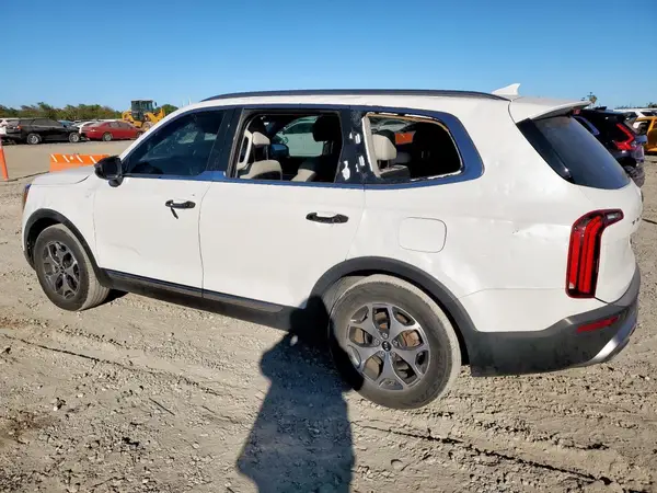 5XYP34HC0LG042887 2020 KIA TELLURIDE - Image 2