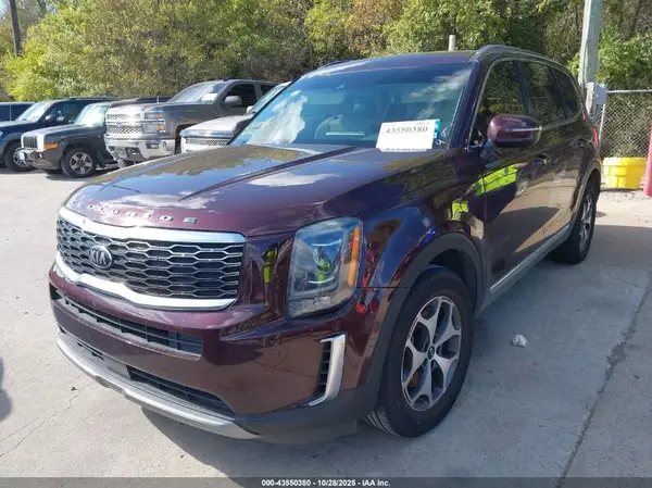 5XYP34HC0LG044669 2020 KIA TELLURIDE - Image 2