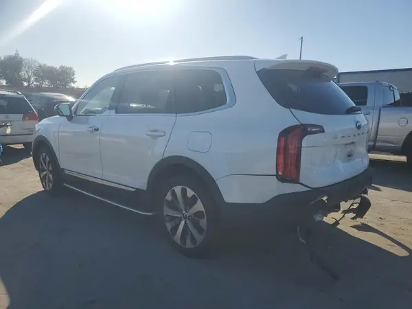 5XYP34HC0LG070124 2020 KIA TELLURIDE - Image 2