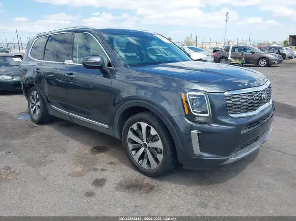 5XYP34HC0LG070396 2020 KIA TELLURIDE - Image 1