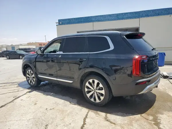 5XYP34HC0LG082483 2020 KIA TELLURIDE - Image 2