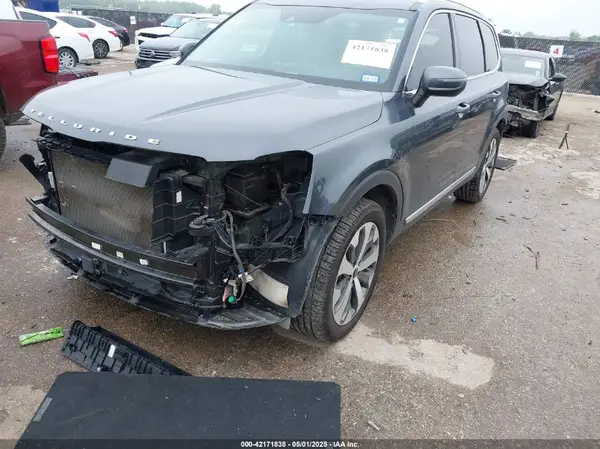 5XYP34HC0NG195434 2022 KIA TELLURIDE - Image 2