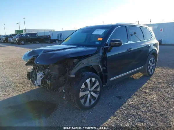 5XYP34HC0NG318083 2022 KIA TELLURIDE - Image 2