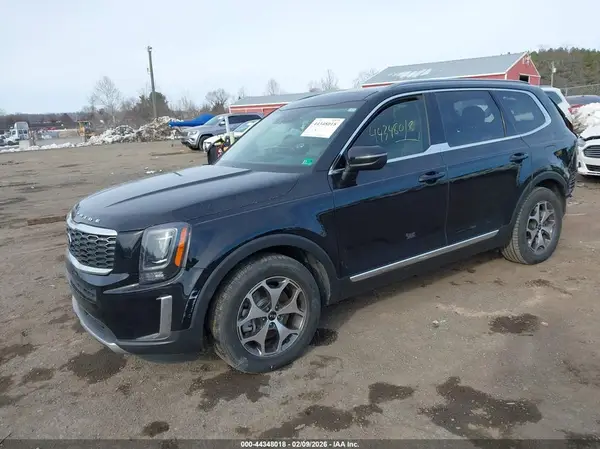 5XYP34HC1LG001300 2020 KIA TELLURIDE - Image 2