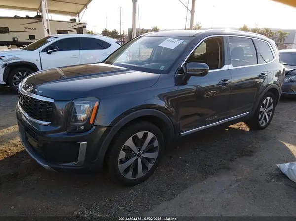 5XYP34HC1NG237741 2022 KIA TELLURIDE - Image 2