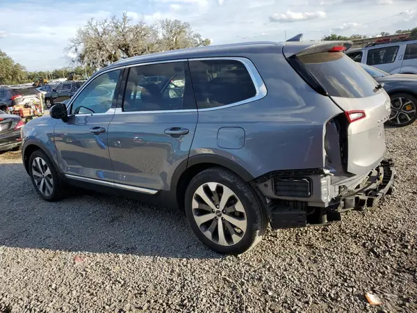 5XYP34HC1NG260856 2022 KIA TELLURIDE - Image 2