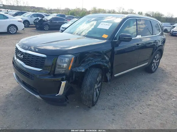 5XYP34HC1NG270626 2022 KIA TELLURIDE - Image 2