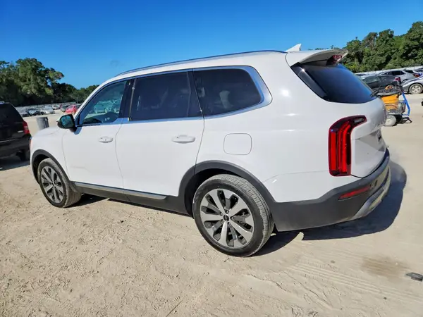 5XYP34HC1NG319310 2022 KIA TELLURIDE - Image 2