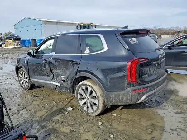 5XYP34HC1NG322580 2022 KIA TELLURIDE - Image 2