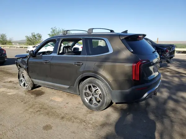 5XYP34HC2LG003198 2020 KIA TELLURIDE - Image 2