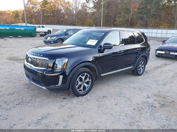 5XYP34HC2LG009308 2020 KIA TELLURIDE - Image 2