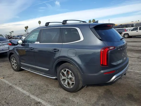 5XYP34HC2LG036671 2020 KIA TELLURIDE - Image 2