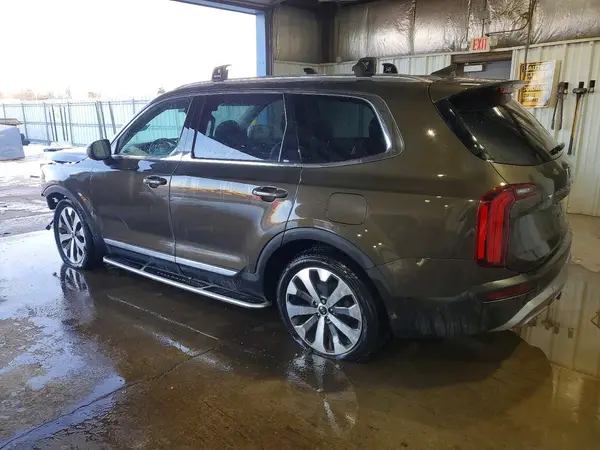 5XYP34HC2MG123570 2021 KIA TELLURIDE - Image 2