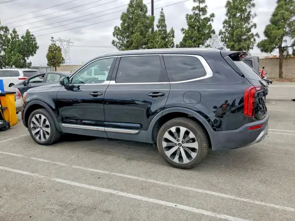 5XYP34HC2MG184272 2021 KIA TELLURIDE - Image 2