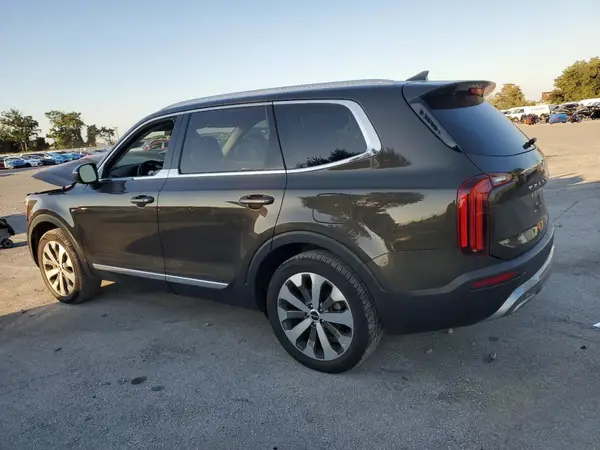 5XYP34HC2NG249378 2022 KIA TELLURIDE - Image 2