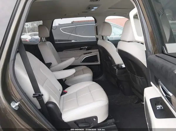 5XYP34HC2NG255164 2022 KIA TELLURIDE - Image 8