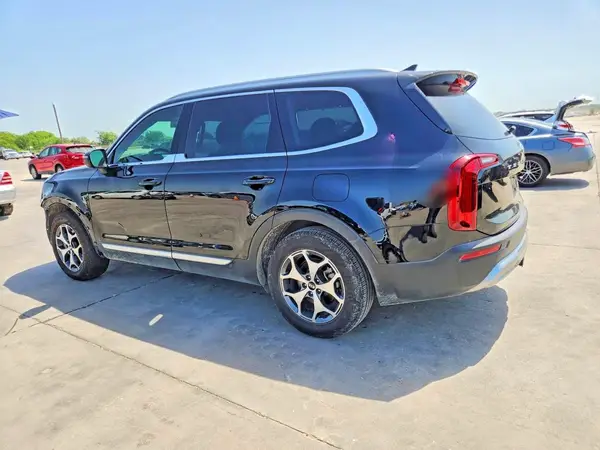 5XYP34HC3LG044004 2020 KIA TELLURIDE - Image 2