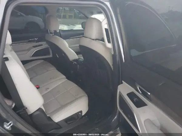 5XYP34HC3LG044360 2020 KIA TELLURIDE - Image 8