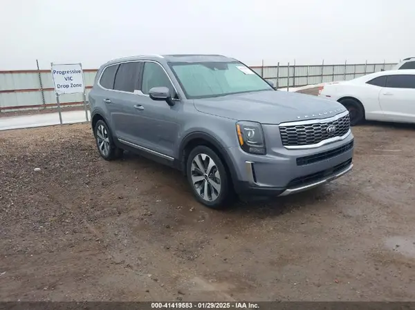 5XYP34HC3LG058064 2020 KIA TELLURIDE - Image 1