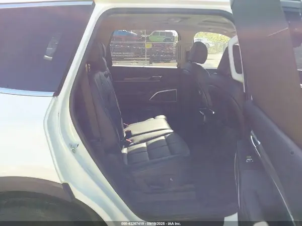 5XYP34HC3LG065130 2020 KIA TELLURIDE - Image 8