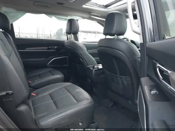 5XYP34HC3LG083014 2020 KIA TELLURIDE - Image 8